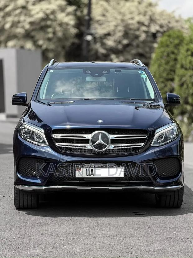 Mercedes-Benz GLE-Class 2017 Black