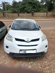 Toyota IST 2010 White for sale