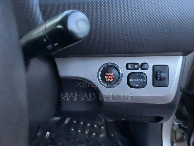 Toyota Corolla Rumion 2009 Silver