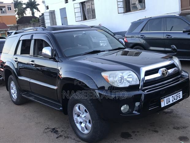 Toyota Hilux Surf 2009 Black