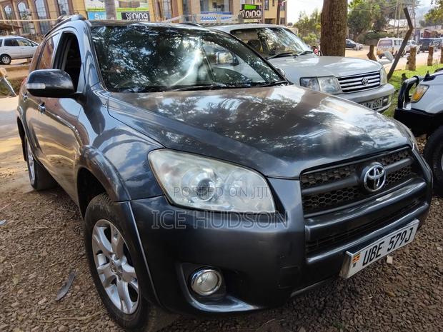 Toyota RAV4 2008 Matt Black
