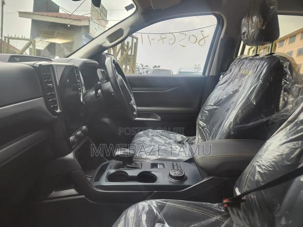 Ford Ranger Wildtrak 2023 White