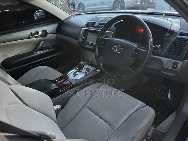 Toyota Mark X 2.5 AWD 2007 Silver