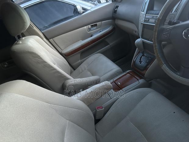 Toyota Harrier 2.4 2008 Off white