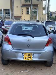 Toyota Vitz 2009 Silver for sale