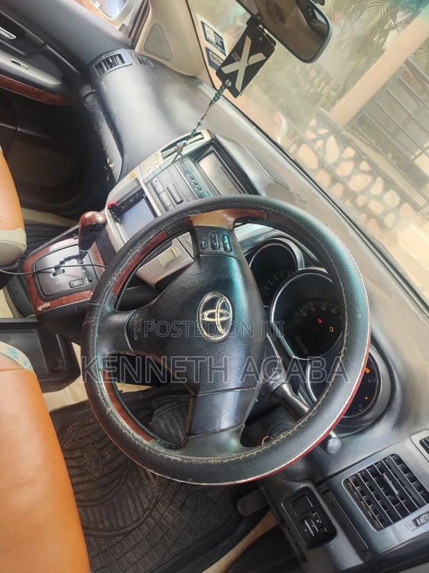 Toyota Harrier 2004 Silver