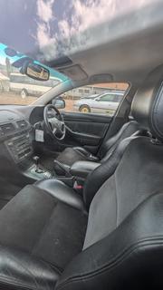 Toyota Avensis 2.4 VVT-i Executive 2006 Silver for sale