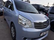 Toyota Noah 2011 Blue for sale