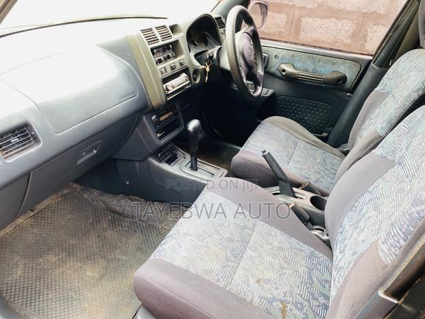 Toyota RAV4 1999 Silver