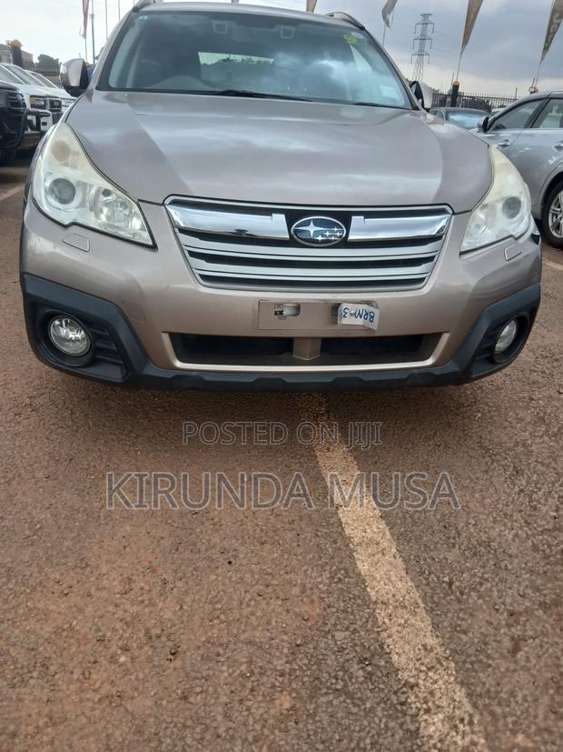 Subaru Outback 2015 Gold