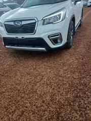 Subaru Forester 2018 White for sale