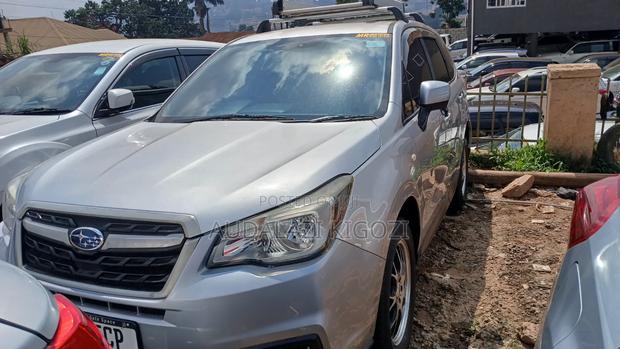 Subaru Forester 2017 Silver