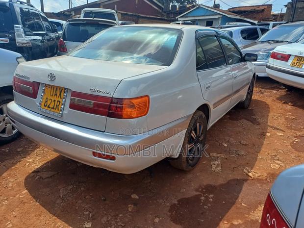 Toyota Premio 2003 Silver
