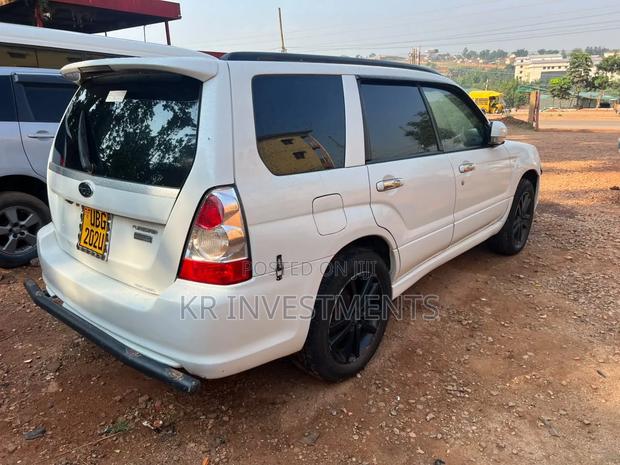 Subaru Forester 2007 White