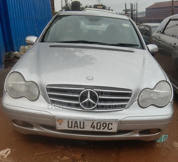 Mercedes-Benz C180 2004 Silver