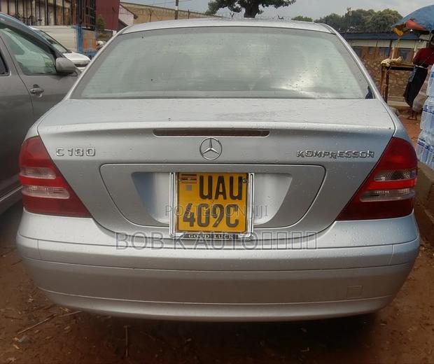 Mercedes-Benz C180 2004 Silver