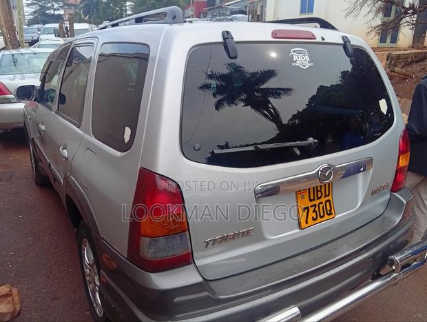 Mazda Tribute 2006 Silver