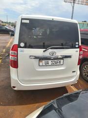 Toyota Noah 2012 White for sale