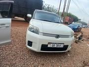 Toyota Corolla Rumion Hatchback 1.5 FWD 2010 White for sale