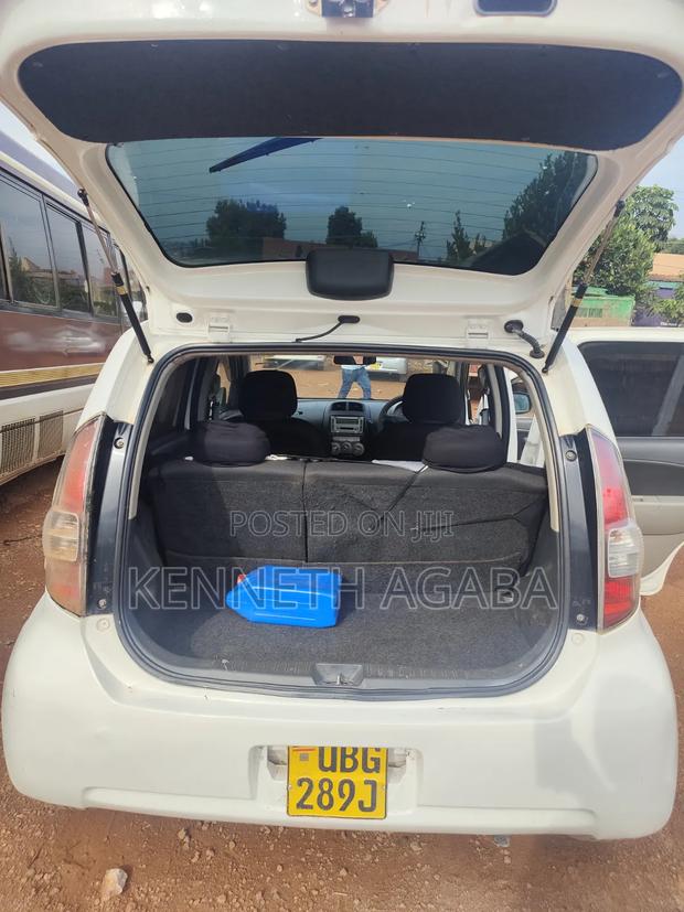 Toyota Passo 2007 White