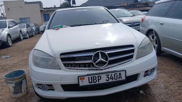Mercedes-Benz C200 2015 White