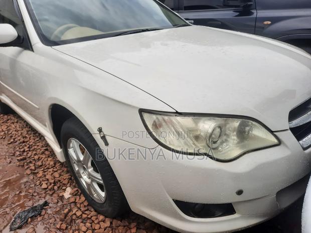 Subaru Legacy 2008 White