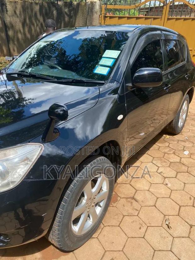 Toyota RAV4 2007 Black