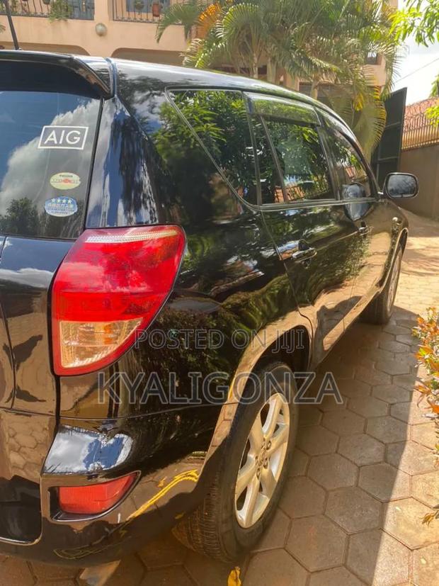 Toyota RAV4 2007 Black