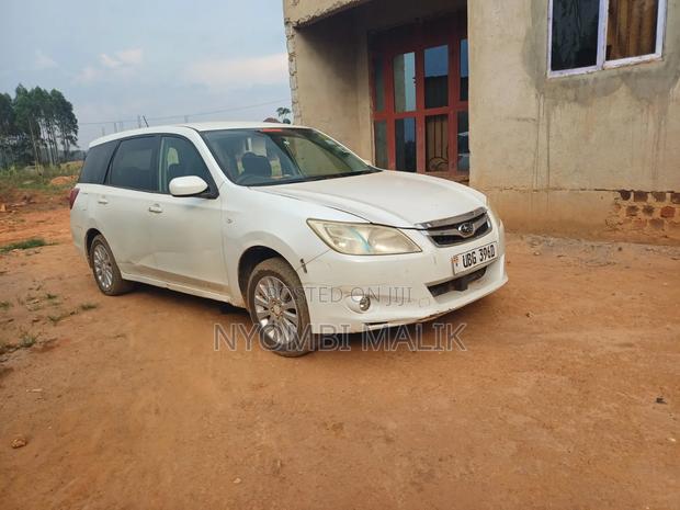 Subaru Exiga 2009 White
