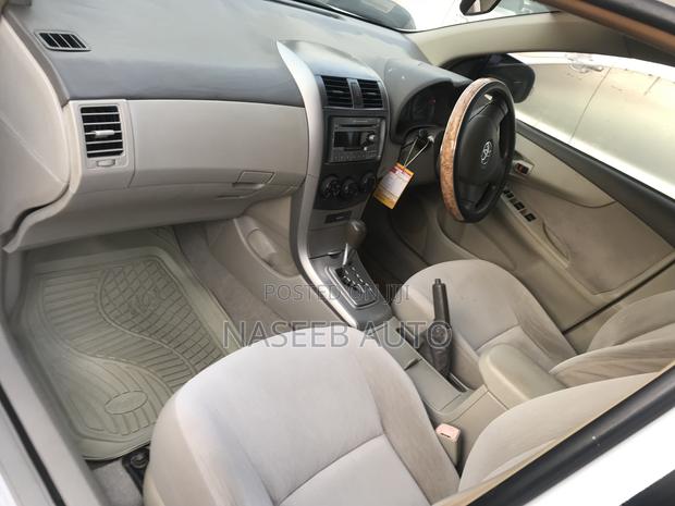 Toyota Corolla Fielder 2008 White