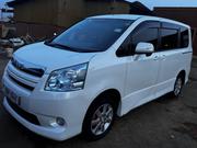 Toyota Noah 2008 White for sale