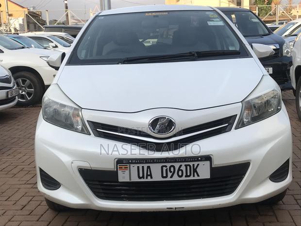 Toyota Vitz 2011 White