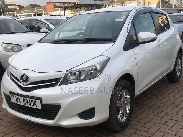 Toyota Vitz 2011 White