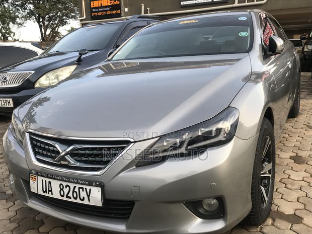 Toyota Mark X 2011 Gray
