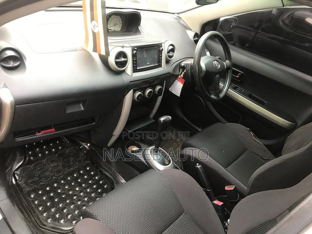 Toyota IST 2008 Silver
