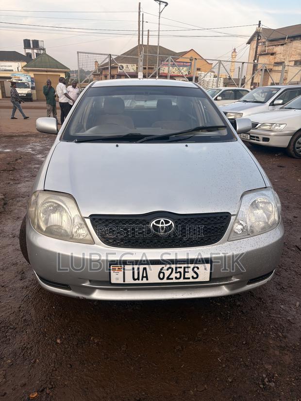 Toyota Corolla 2002 Silver