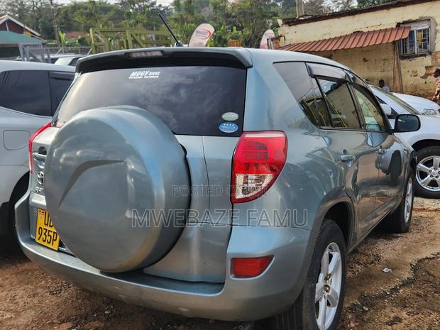 Toyota RAV4 2008 Gray