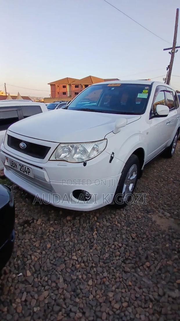 Subaru Forester 2009 White