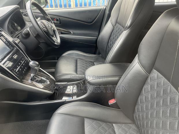 Toyota Harrier 2017 White