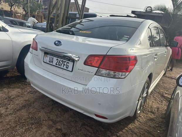 Subaru Legacy 2.0D Sedan 2011 White
