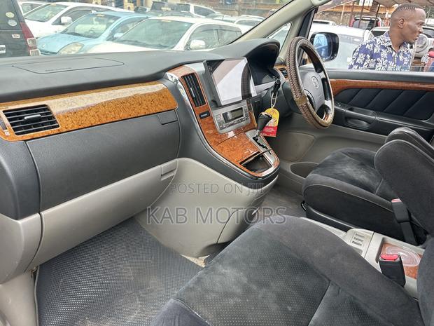 Toyota Alphard 2008 White