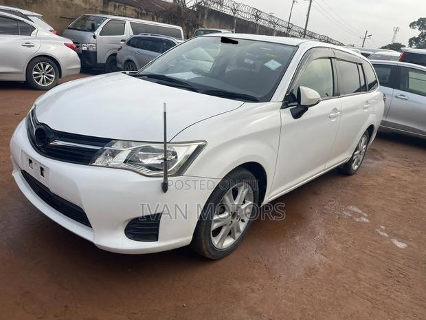 Toyota Corolla Fielder 2014 White