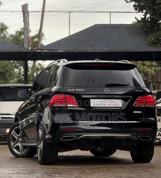 Mercedes-Benz GLE-Class 2017 Black
