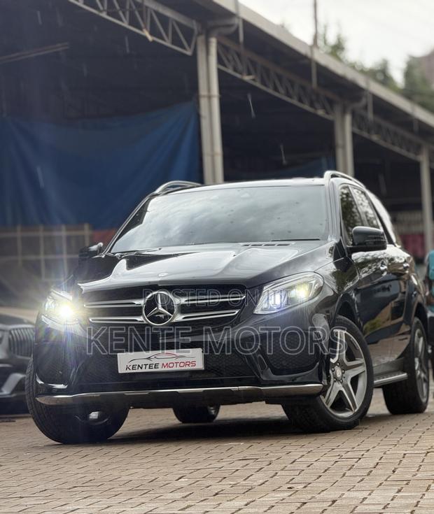 Mercedes-Benz GLE-Class 2017 Black
