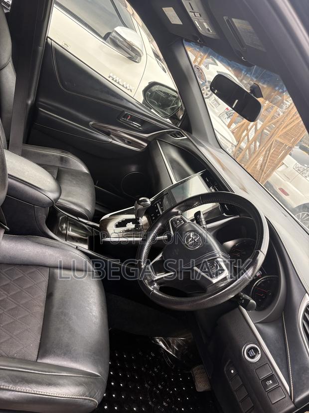 Toyota Harrier 2016 Black