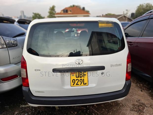 Toyota Probox 2009 White