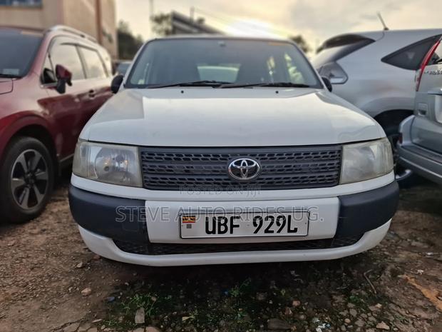 Toyota Probox 2009 White