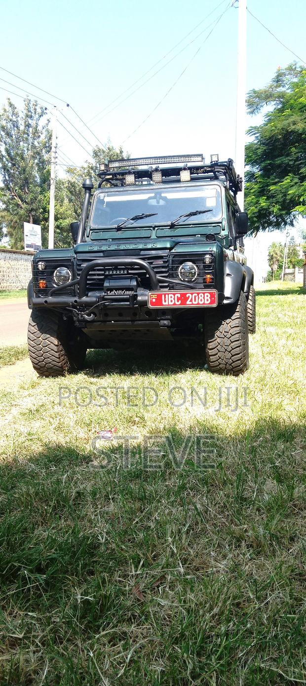 Land Rover Defender 2002 Green