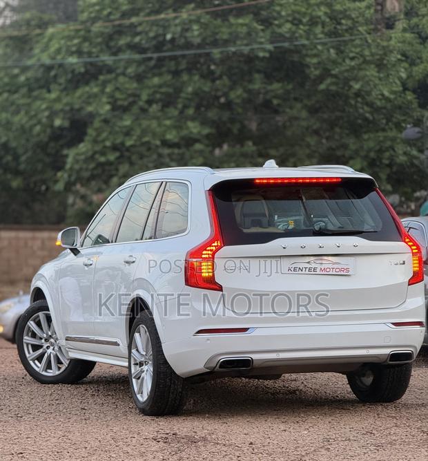 Volvo XC90 Plug-In Hybrid T8 AWD Core 7-Seater 2025 White