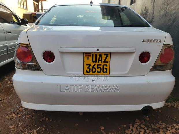 Toyota Altezza 2003 White